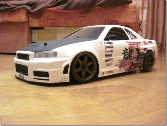 RC drift Nissan Skyline R34