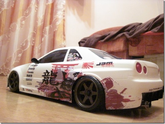 RC drift Nissan Skyline R34