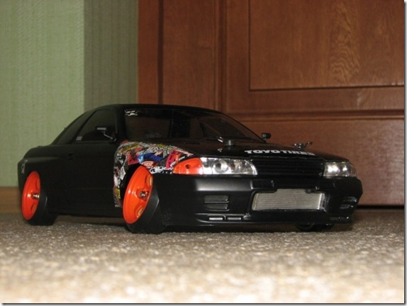 RC Nissan skyline GTR r32